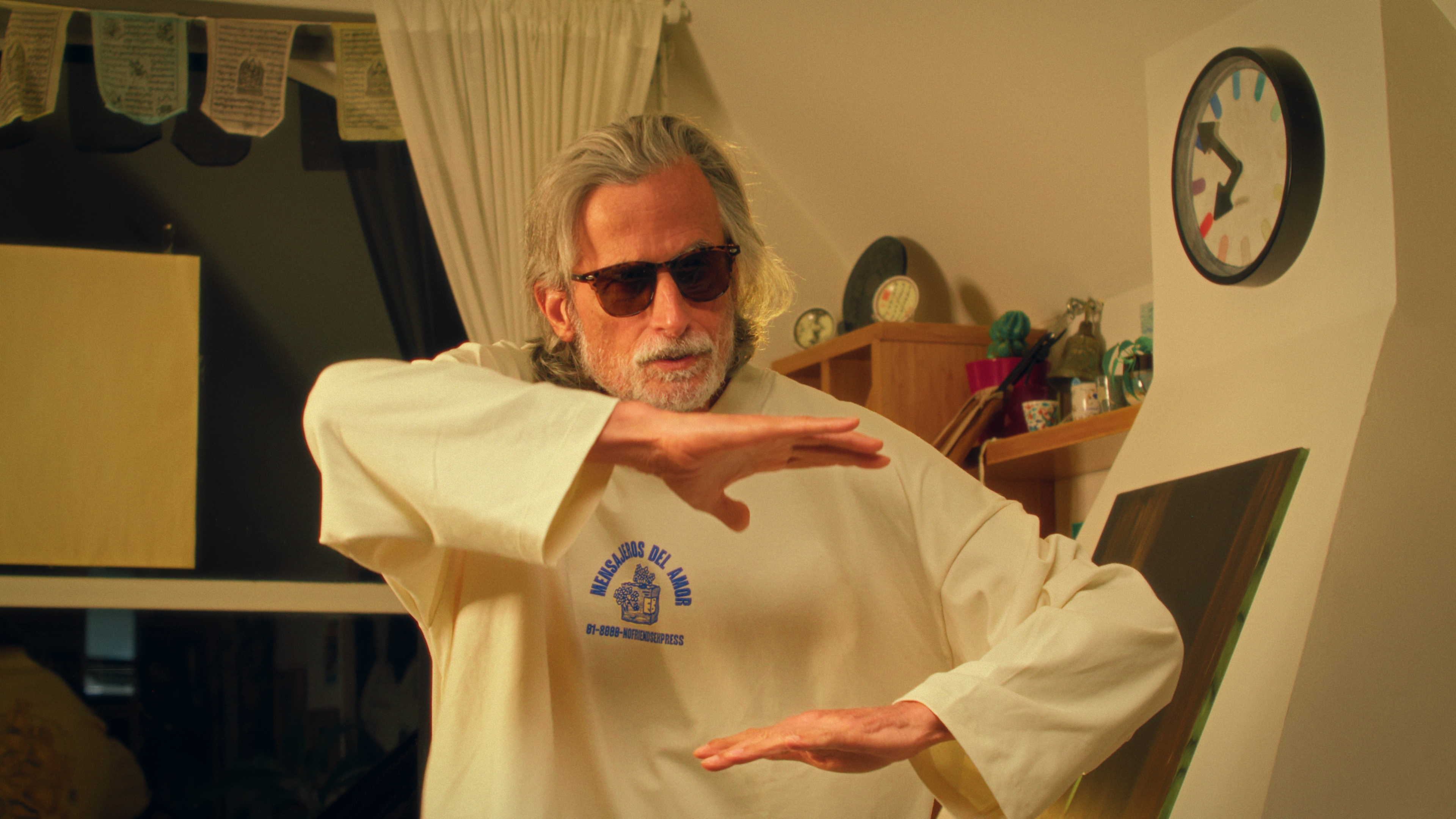 JNF — MENSAJEROS DEL AMOR — still 1