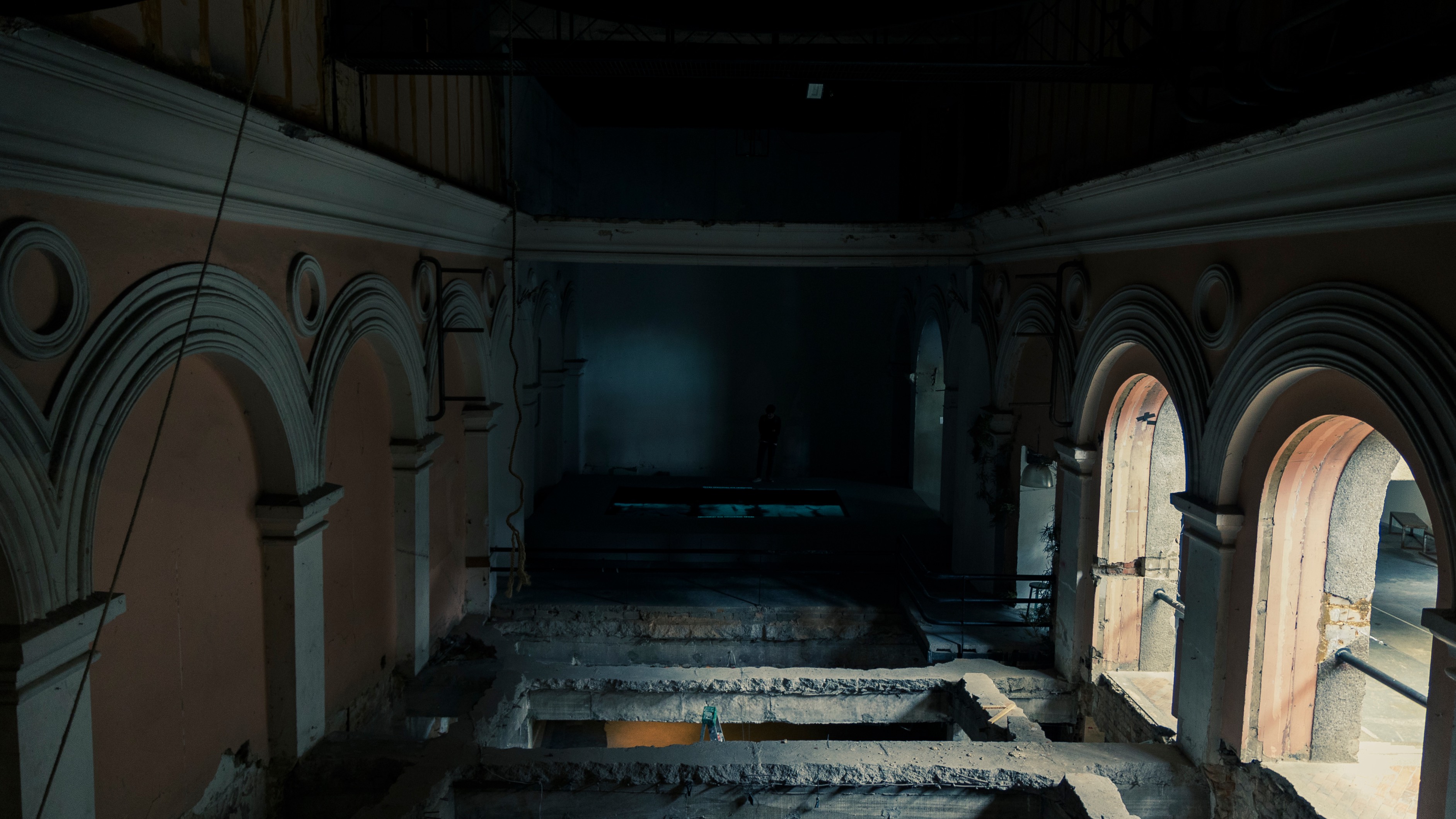 TOLLOTA — still 2